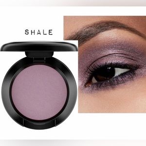 NIB MAC REFILL Eye Shadow - Shale
